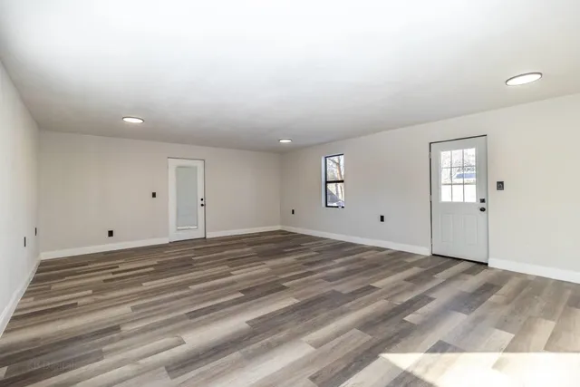 $264,900 | 7604 North 2nd Street, Machesney Park, IL 61115