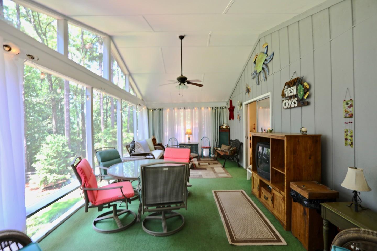 170 Boiling Spring Circle Southern Pines, NC 28387 - Photo 16 of 46 Fabulous lscreened in area with vaulted ceilings