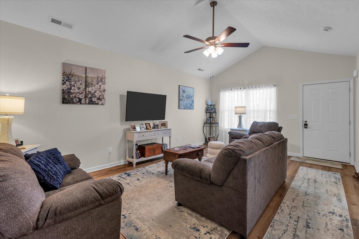 283 Timber Circle Manchester, TN 37355 - Photo 9 of 50