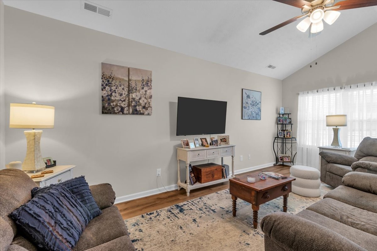 283 Timber Circle Manchester, TN 37355 - Photo 10 of 50