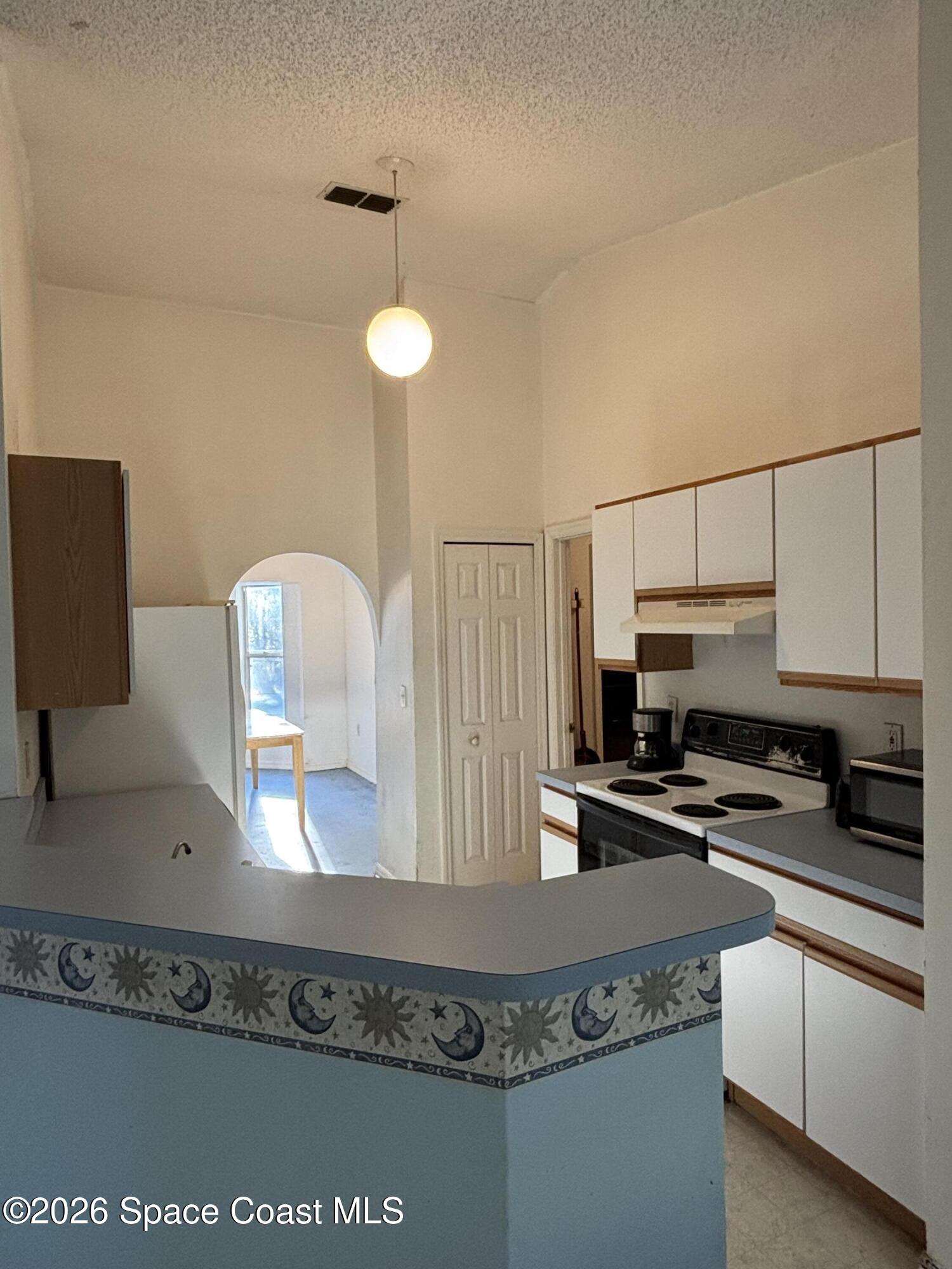 277 Saybrook Road Southwest Palm Bay, FL 32908 - Photo 19 of 29 IMG_3221