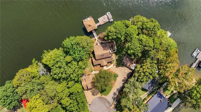$1,325,000 | 360 Tamarac Shores Drive, Salisbury, NC 28146