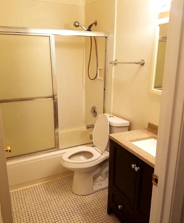 208 Dunteman Drive, Unit 101 Glendale Heights, IL 60139 - Photo 6 of 8