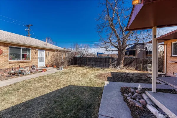 $1,350 | 1680 Yukon Street, Unit 4, Lakewood, CO 80214