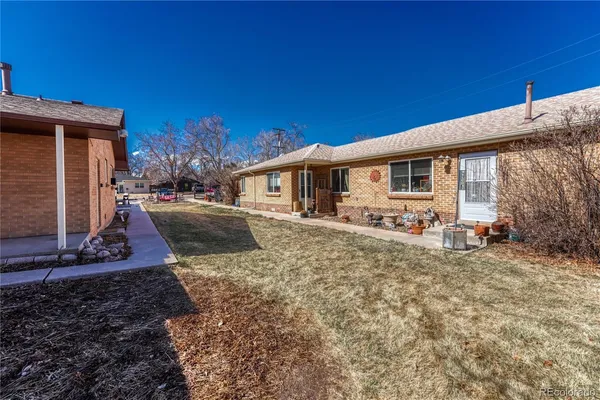 $1,350 | 1680 Yukon Street, Unit 4, Lakewood, CO 80214