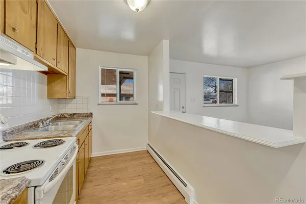 $1,350 | 1680 Yukon Street, Unit 4, Lakewood, CO 80214