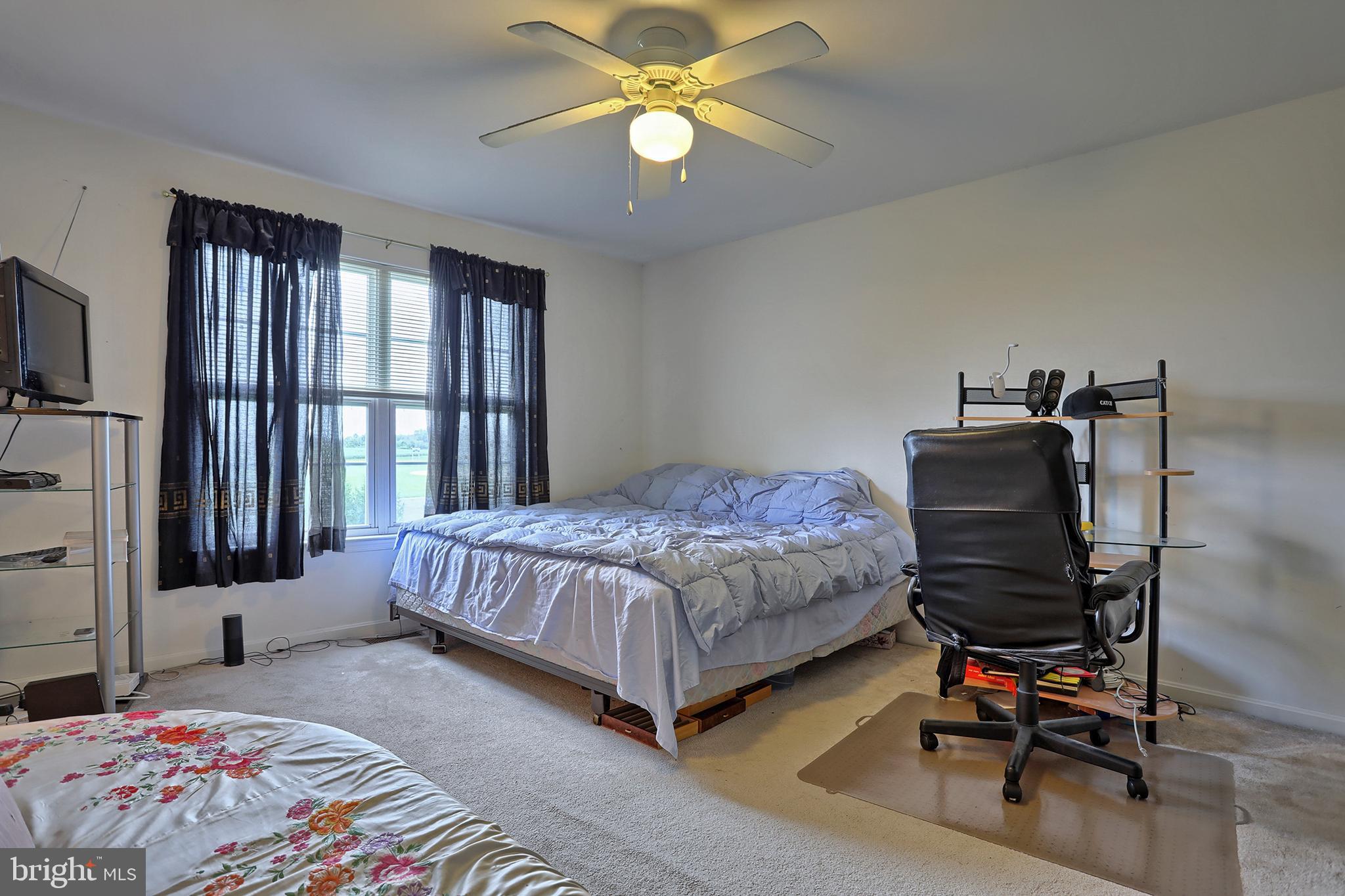 148 Sparrow Road Hummelstown, PA 17036 - Photo 16 of 24 Gallery Image 16