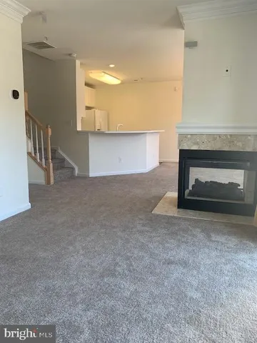 $2,300 | 4120 Vanderbilt Court, Unit 301, Fairfax, VA 22030