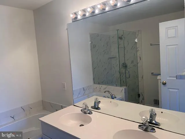 $2,300 | 4120 Vanderbilt Court, Unit 301, Fairfax, VA 22030