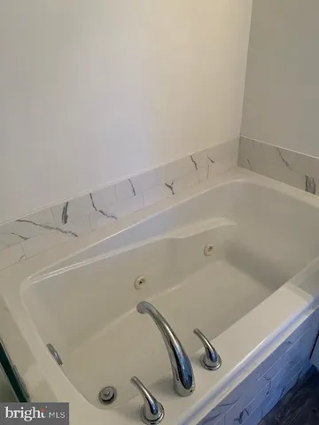 $2,300 | 4120 Vanderbilt Court, Unit 301, Fairfax, VA 22030