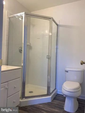 $2,300 | 4120 Vanderbilt Court, Unit 301, Fairfax, VA 22030