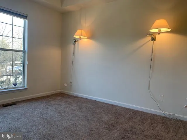 $2,300 | 4120 Vanderbilt Court, Unit 301, Fairfax, VA 22030