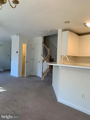 $2,300 | 4120 Vanderbilt Court, Unit 301, Fairfax, VA 22030