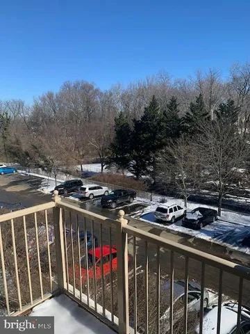 $2,300 | 4120 Vanderbilt Court, Unit 301, Fairfax, VA 22030