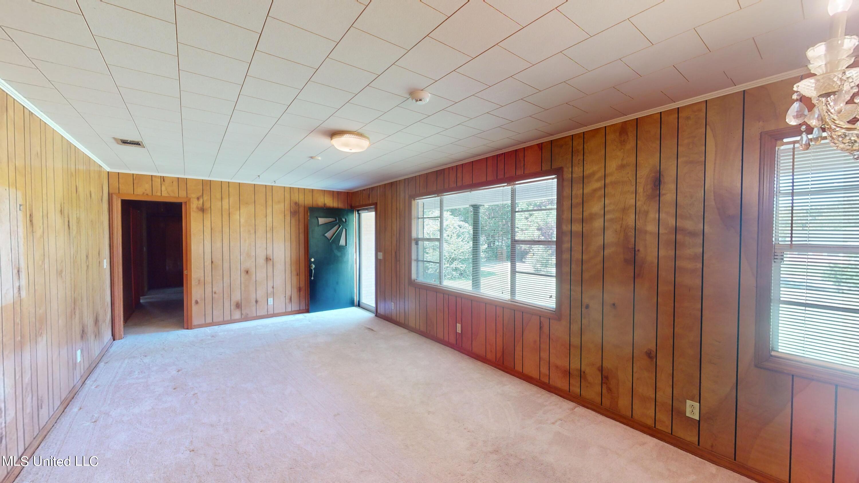 107 Main Street State Line, MS 39362 - Photo 2 of 15 107-Main-Street-08122024_093449