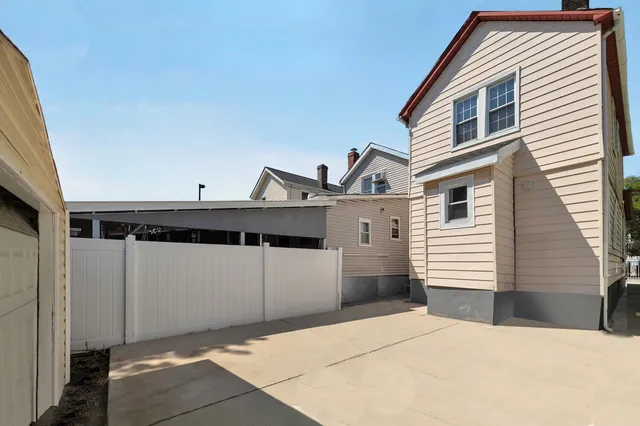 $750,000 | 150-40 114th Road | South Jamaica