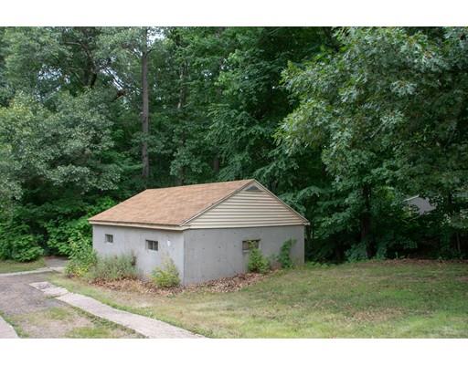 260 County Road Southampton, MA 01073 - Photo 4 of 18 a view of a house with a yard
