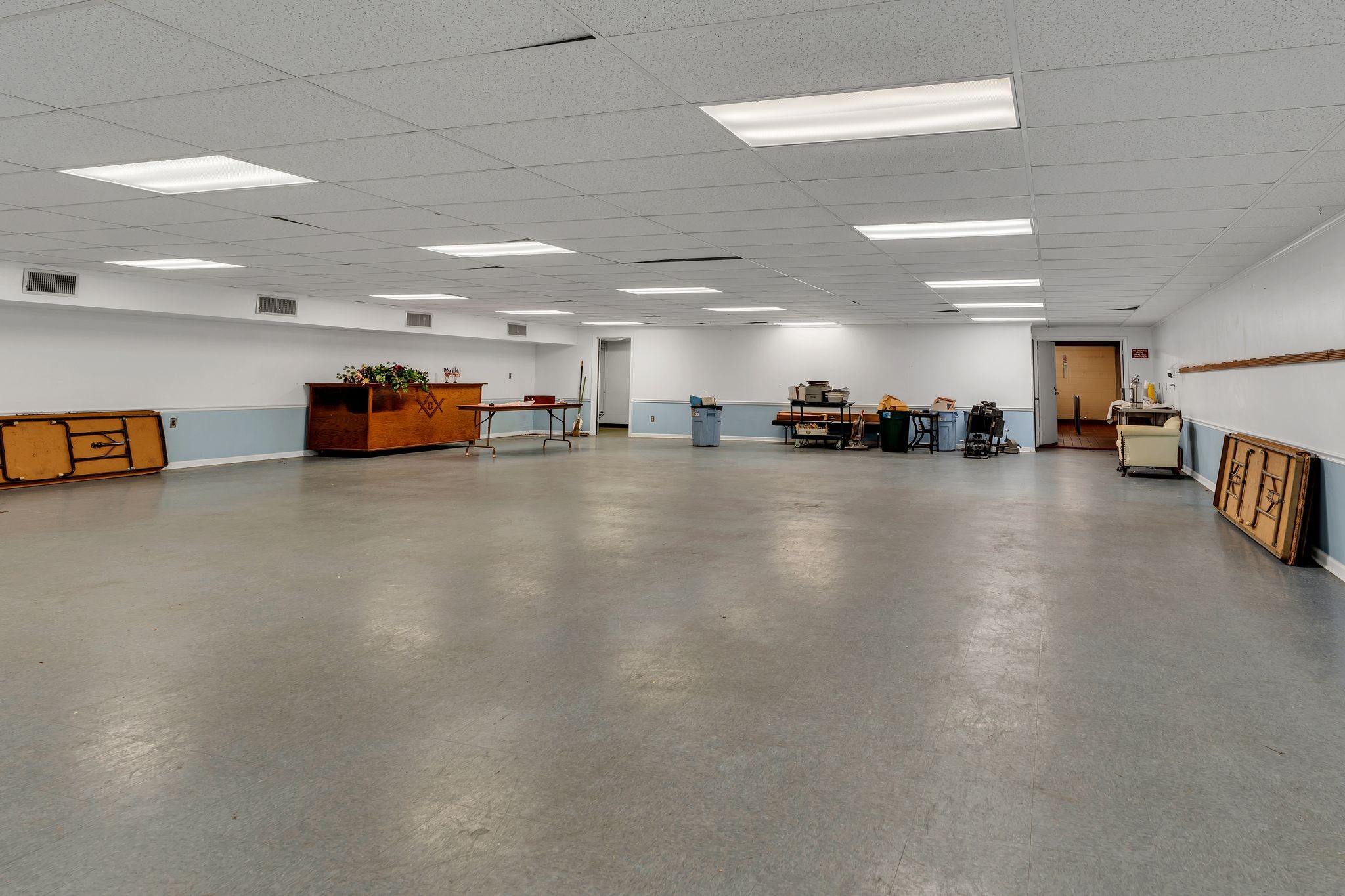 210 Woodruff Street Madison, TN 37115 - Photo 17 of 30 a view of a room with gym equipment and a large window