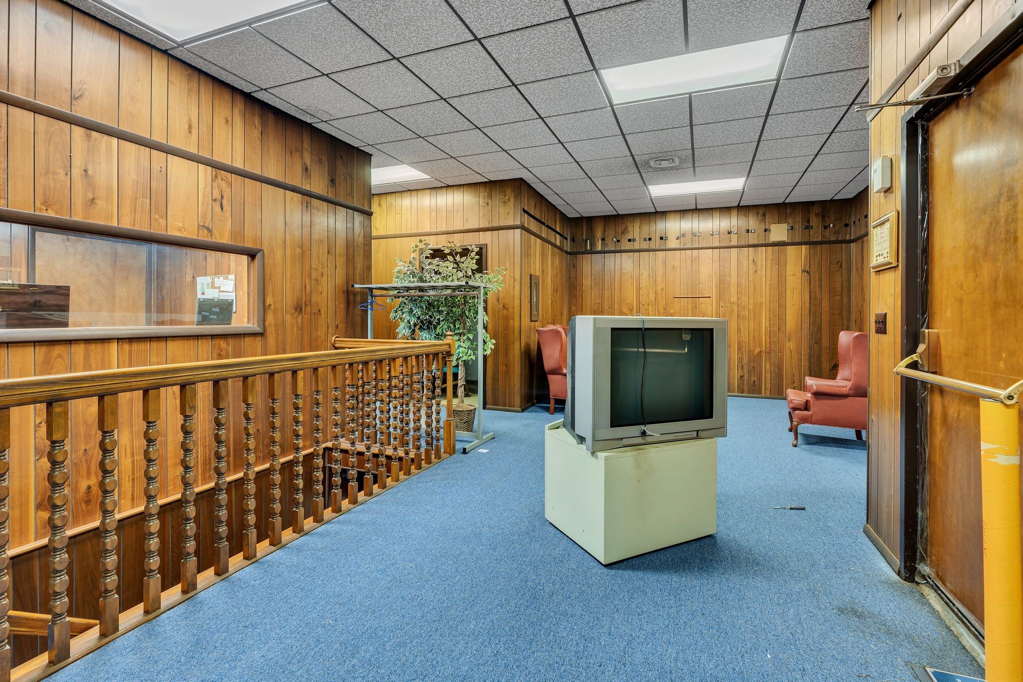 210 Woodruff Street Madison, TN 37115 - Photo 9 of 30 a view of a porch with furniture