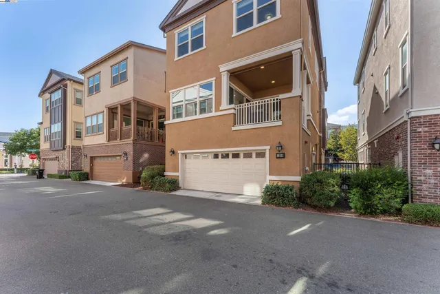 $1,878,000 | 1360 Brookline Loop, Pleasanton, CA 94566