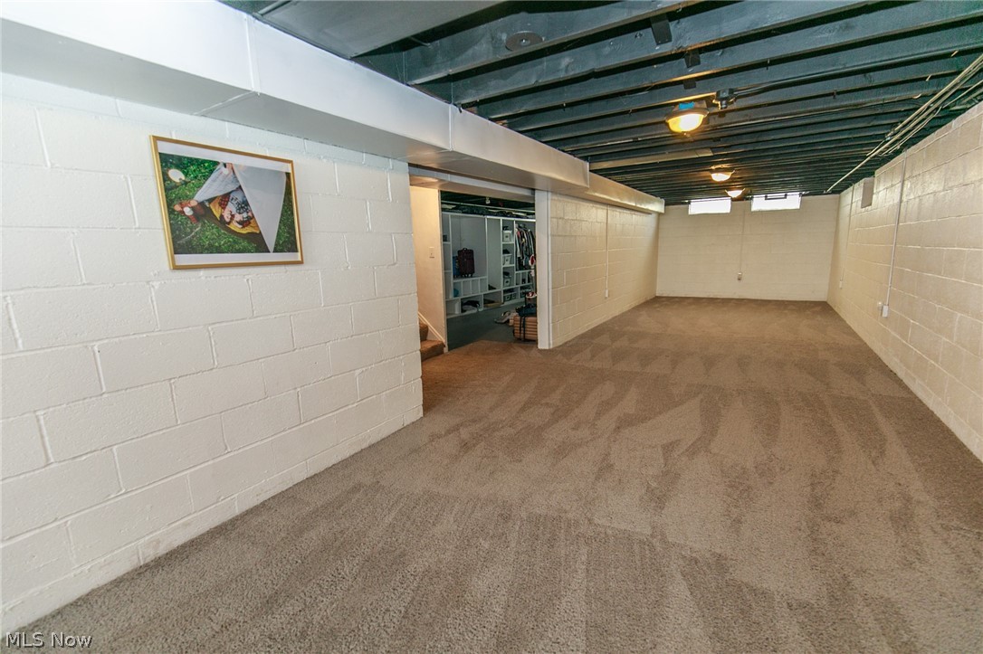 1120 Hansford Road Lyndhurst, OH 44124 - Photo 29 of 35