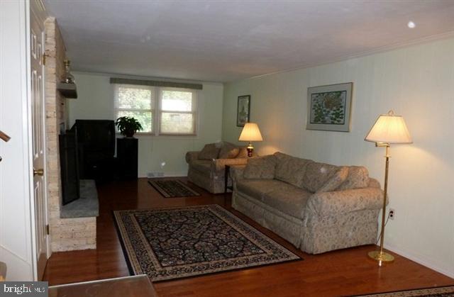 208 Fineview Road Camp Hill, PA 17011 - Photo 9 of 25 Gallery Image 9