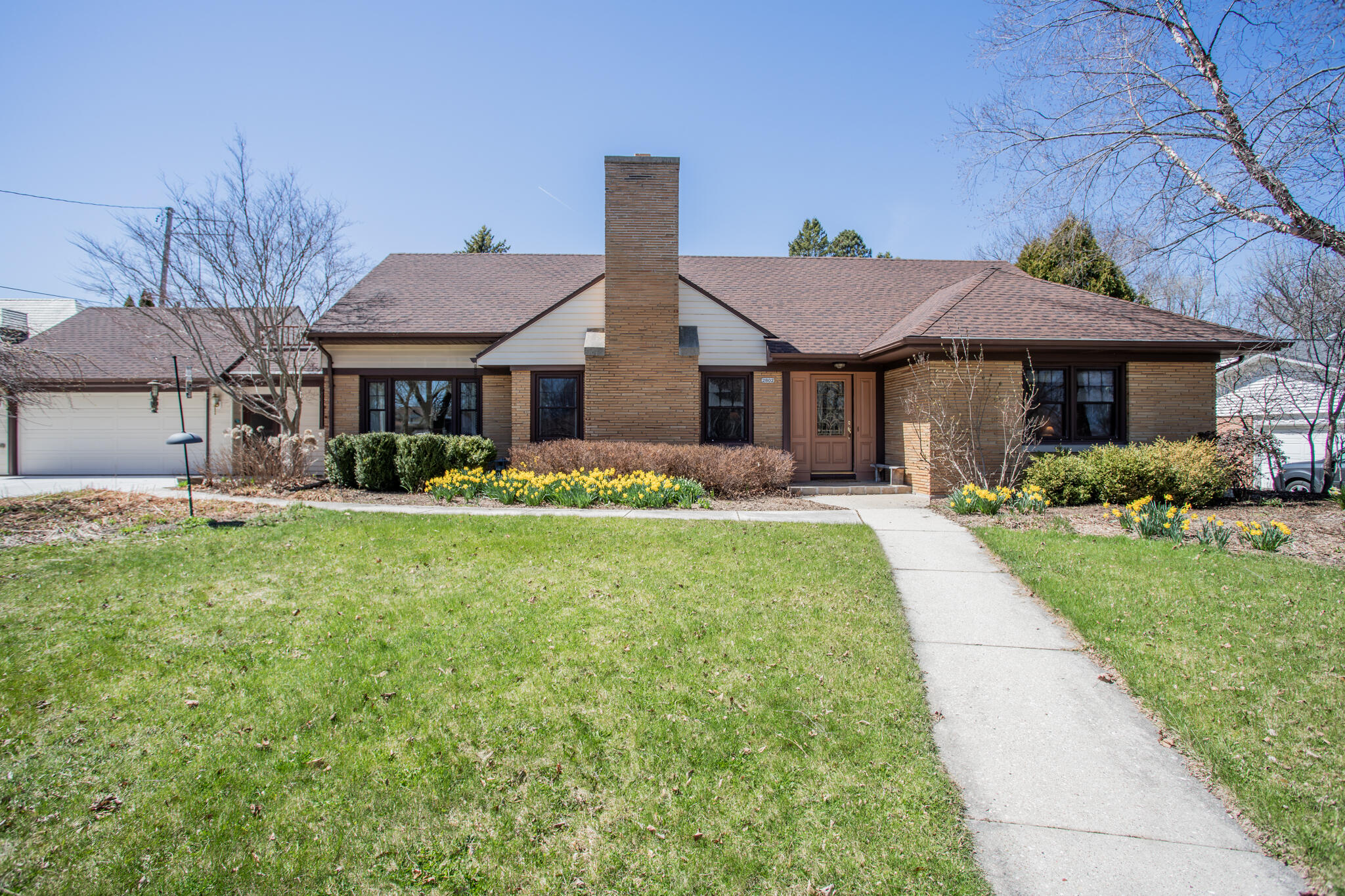 2802 North 6th Street Sheboygan, WI 53083 - Photo 1 of 49 Front of Home