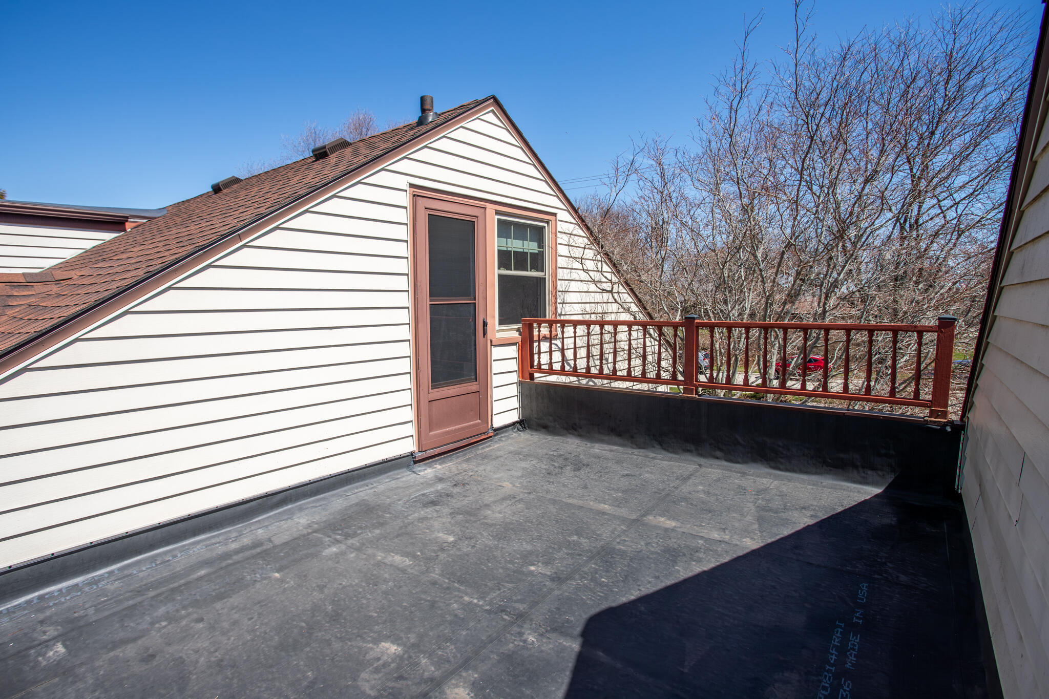 2802 North 6th Street Sheboygan, WI 53083 - Photo 37 of 49 2nd Floor Deck