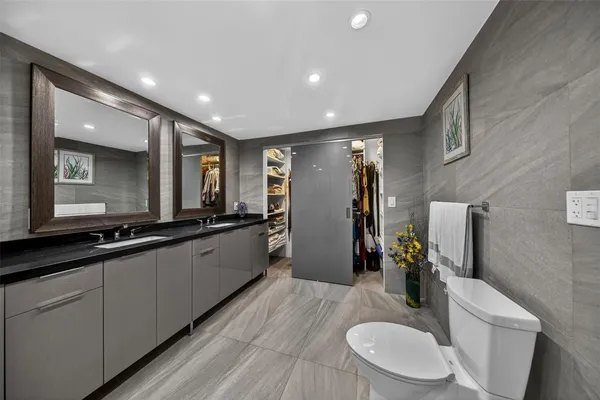 $675,000 | 918 Northeast 4th Street, Hallandale Beach, FL 33009