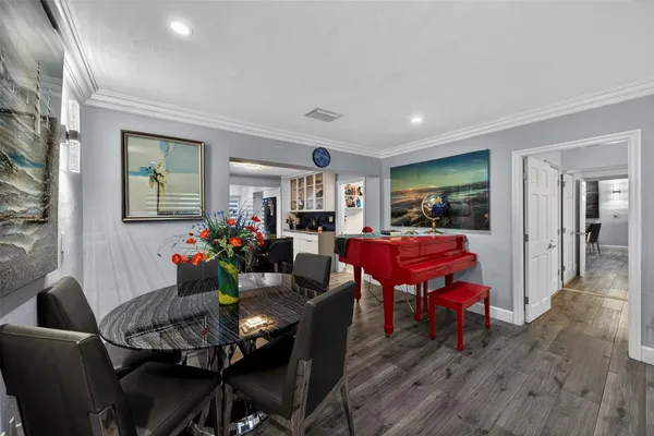 $675,000 | 918 Northeast 4th Street, Hallandale Beach, FL 33009