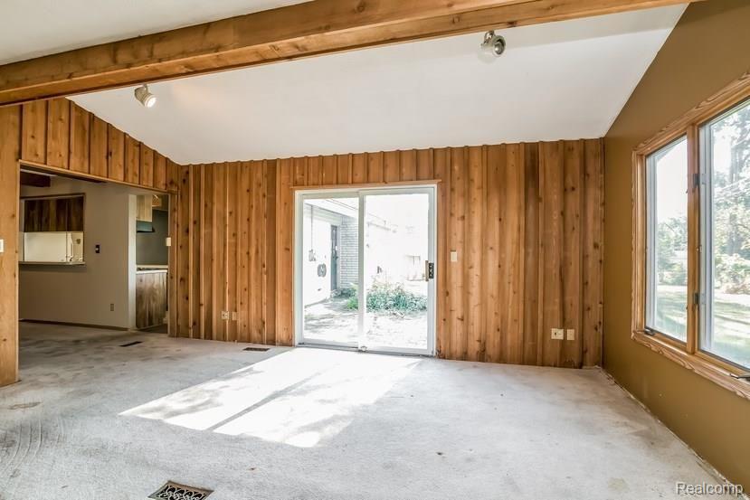8536 23 Mile Road Shelby, MI 48316 - Photo 8 of 25