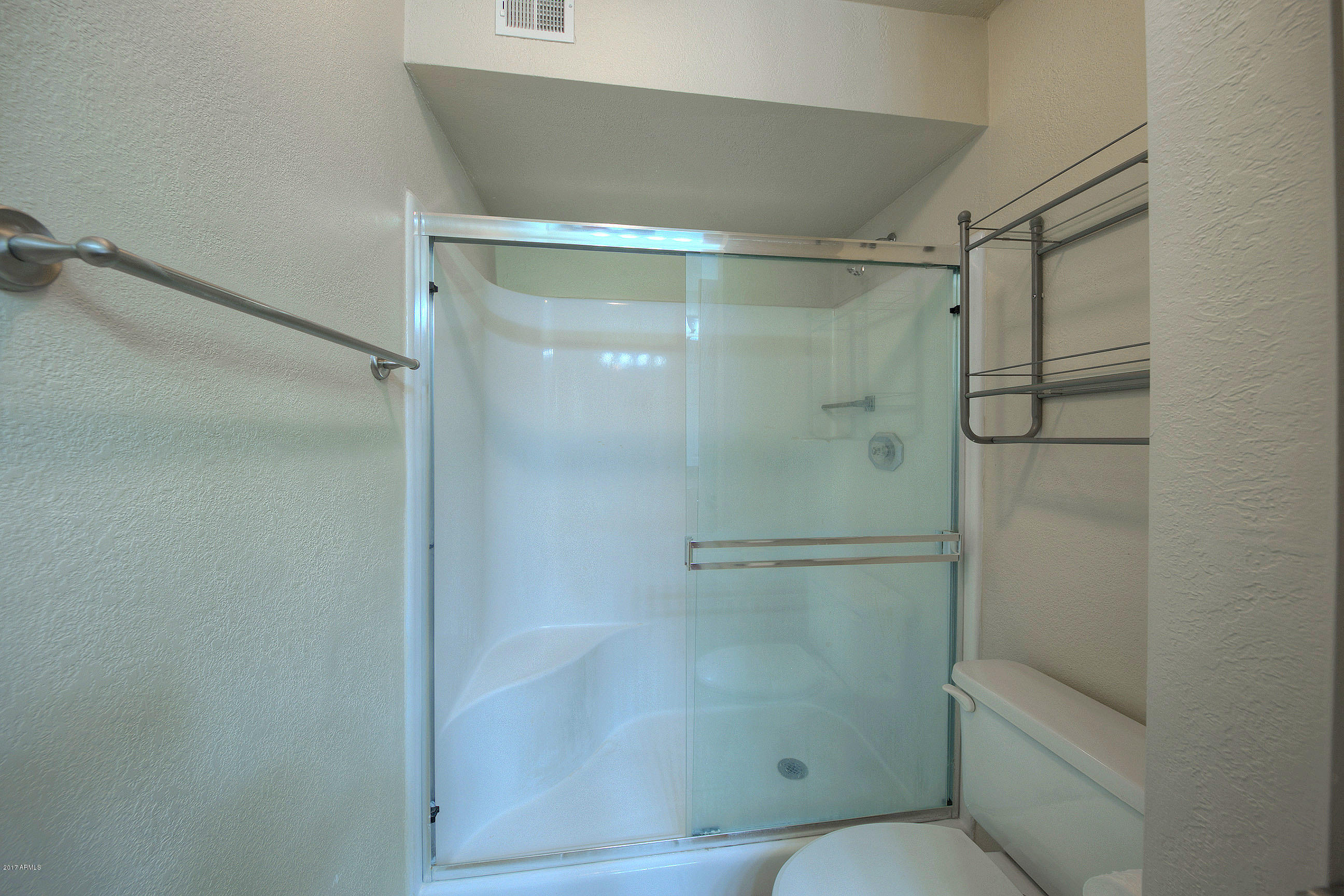 8256 East Arabian Trail, Unit 134 Scottsdale, AZ 85258 - Photo 18 of 24 Master Ensuite Bathroom