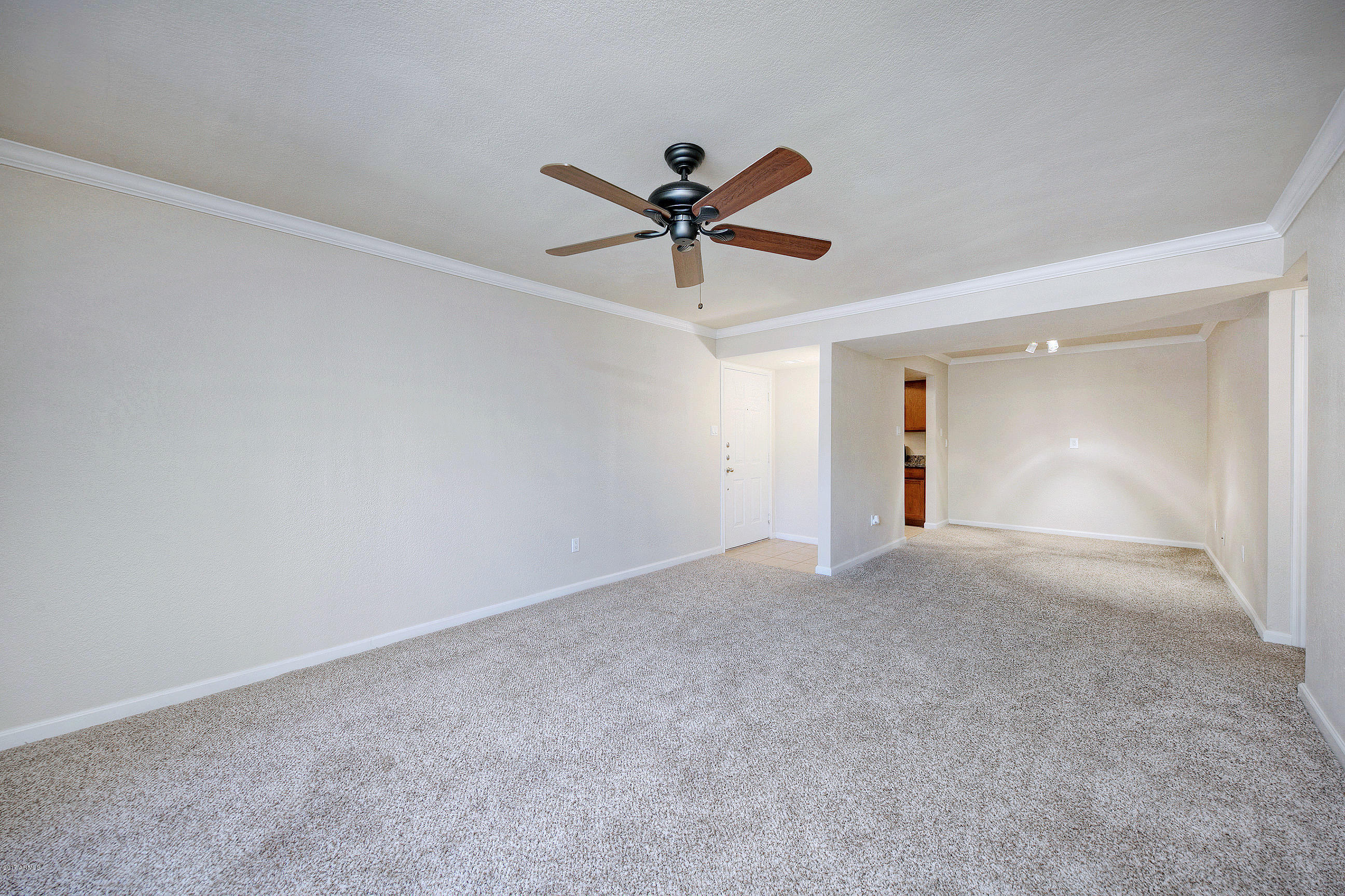 8256 East Arabian Trail, Unit 134 Scottsdale, AZ 85258 - Photo 6 of 24 Living Room