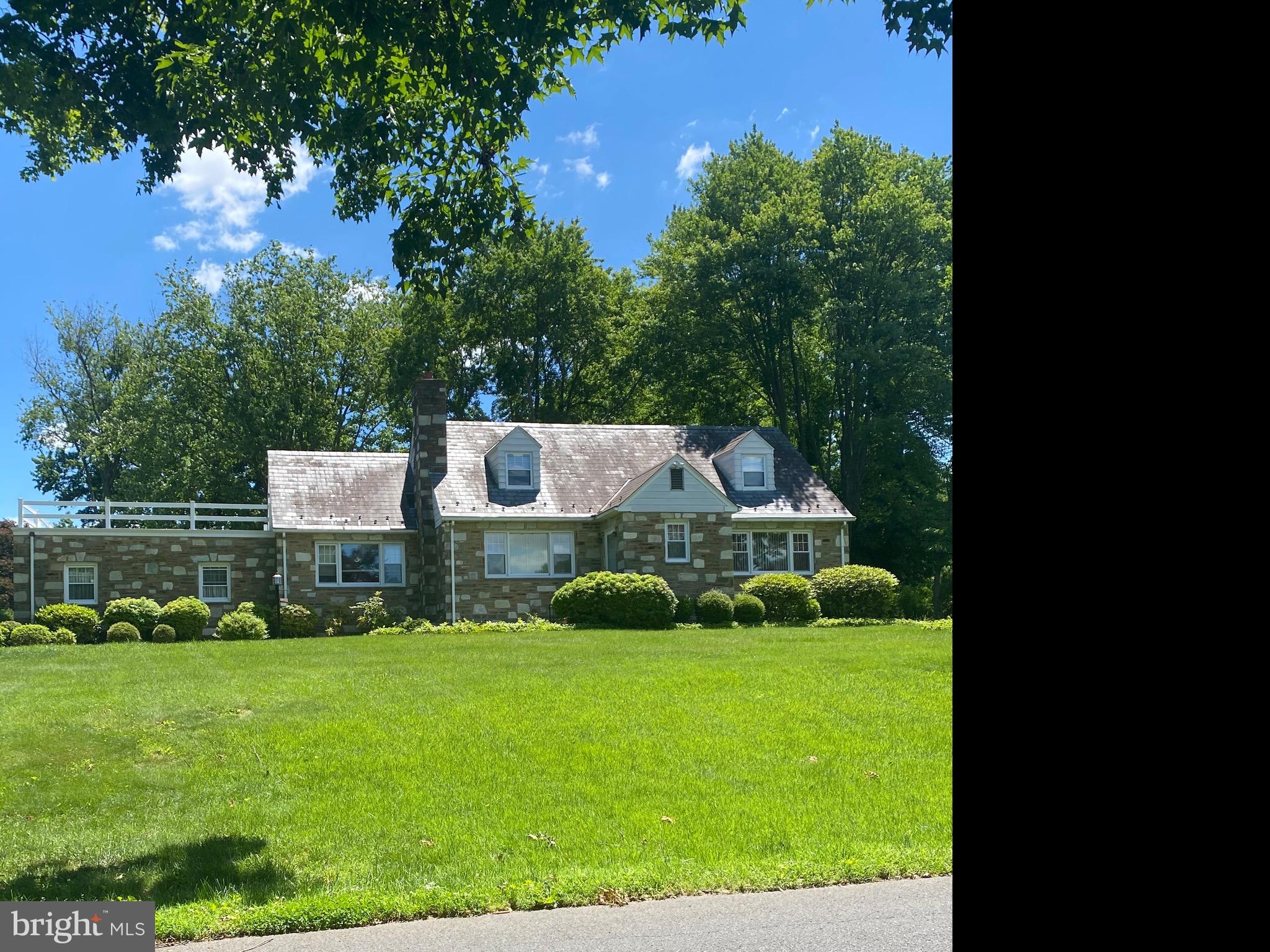 2403 High Road Huntingdon Valley, PA 19006 - Photo 1 of 2