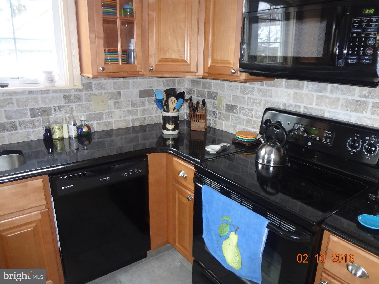 405 Kathmere Road Havertown, PA 19083 - Photo 12 of 22