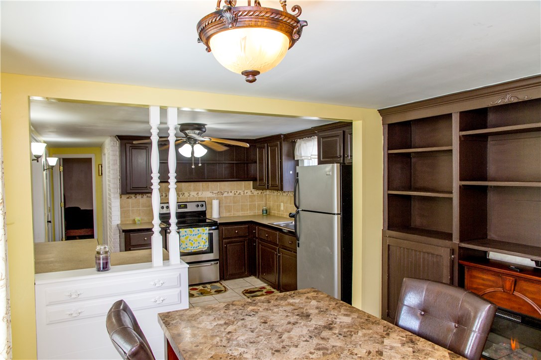 24 Hopeview Street Coventry, RI 02816 - Photo 12 of 23 Gallery Image 12
