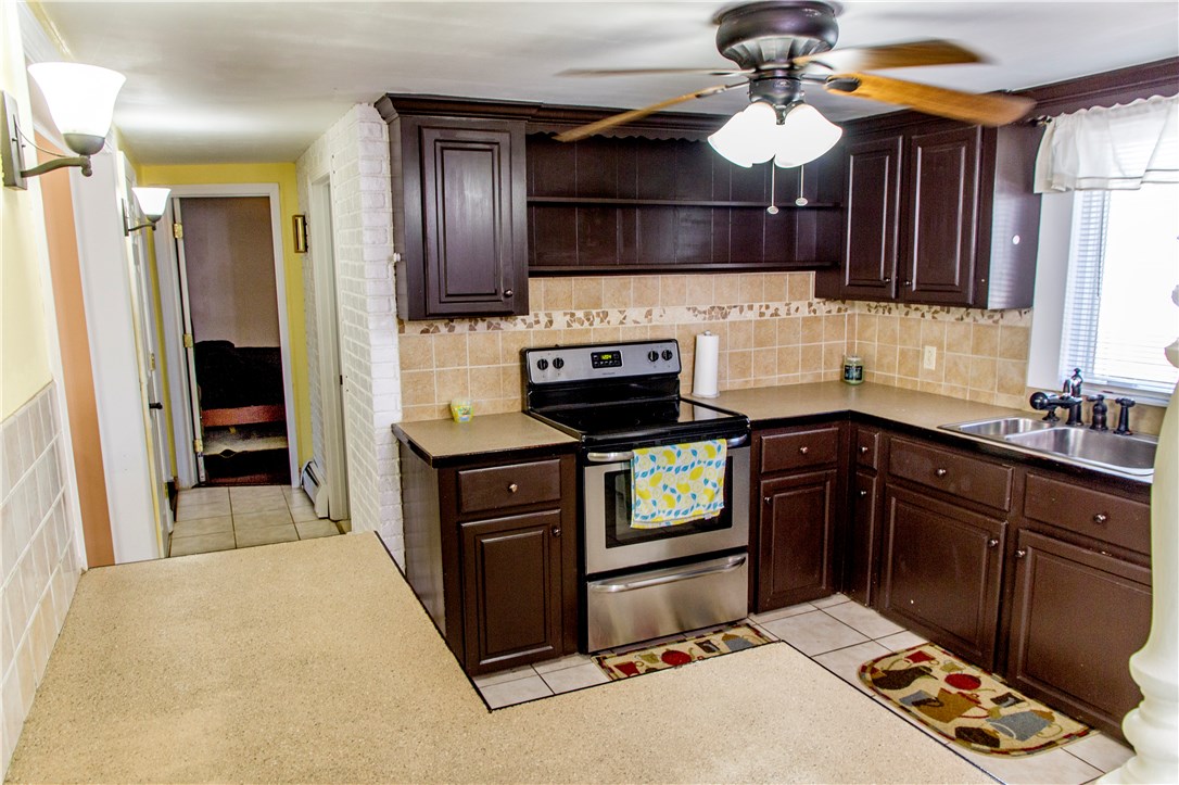 24 Hopeview Street Coventry, RI 02816 - Photo 8 of 23 Gallery Image 8