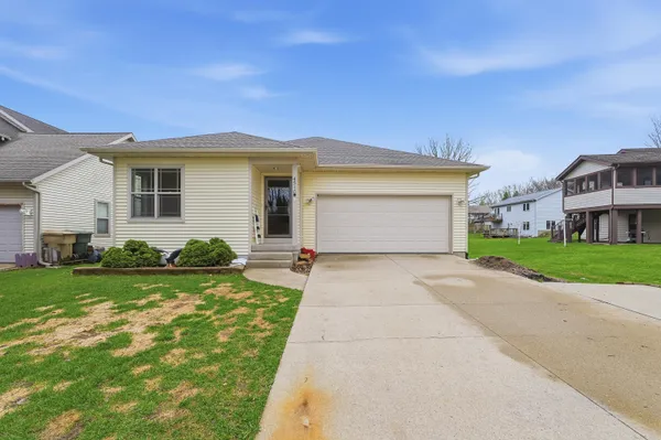 $369,900 | 4510 Rigney Lane, Madison, WI 53704