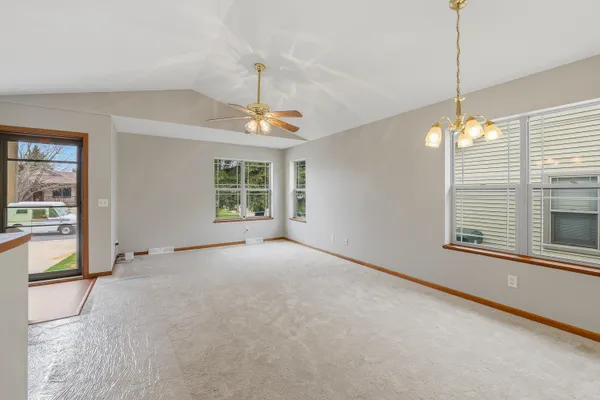 $369,900 | 4510 Rigney Lane, Madison, WI 53704