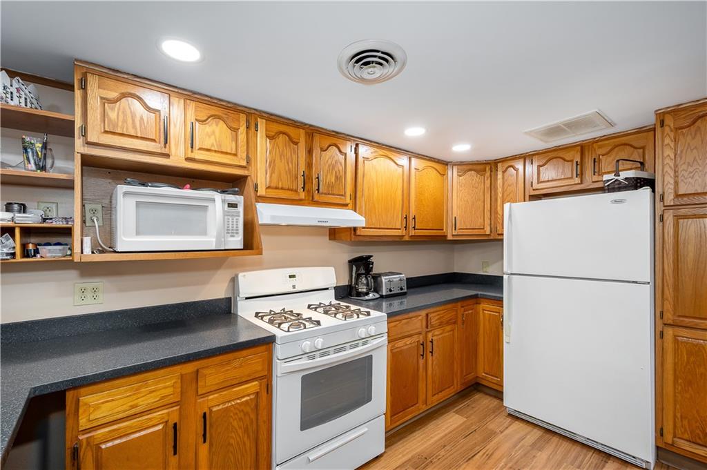 750 Lake Road Addison, PA 15411 - Photo 38 of 50