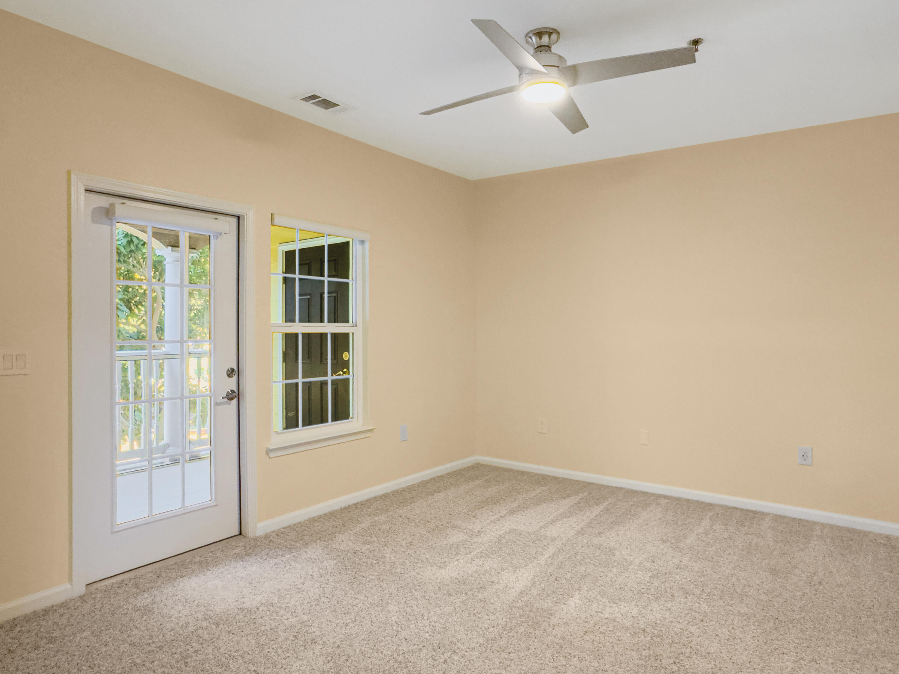 1526 Telfair Way Charleston, SC 29412 - Photo 18 of 29 Photo Nov 06 2025, 1 16 19 PM