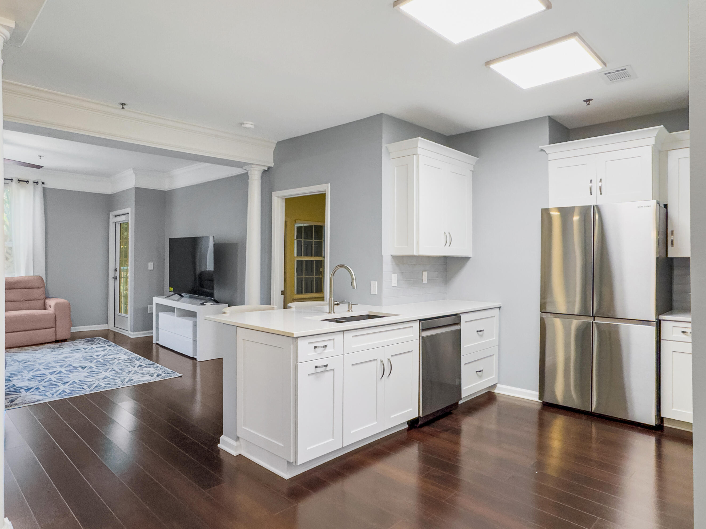 1526 Telfair Way Charleston, SC 29412 - Photo 9 of 29 Photo Nov 06 2025, 1 13 59 PM