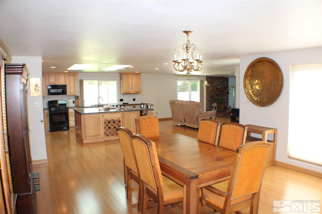 13730 Algonquin Drive Reno, NV 89521 - Photo 11 of 24 Photo 11