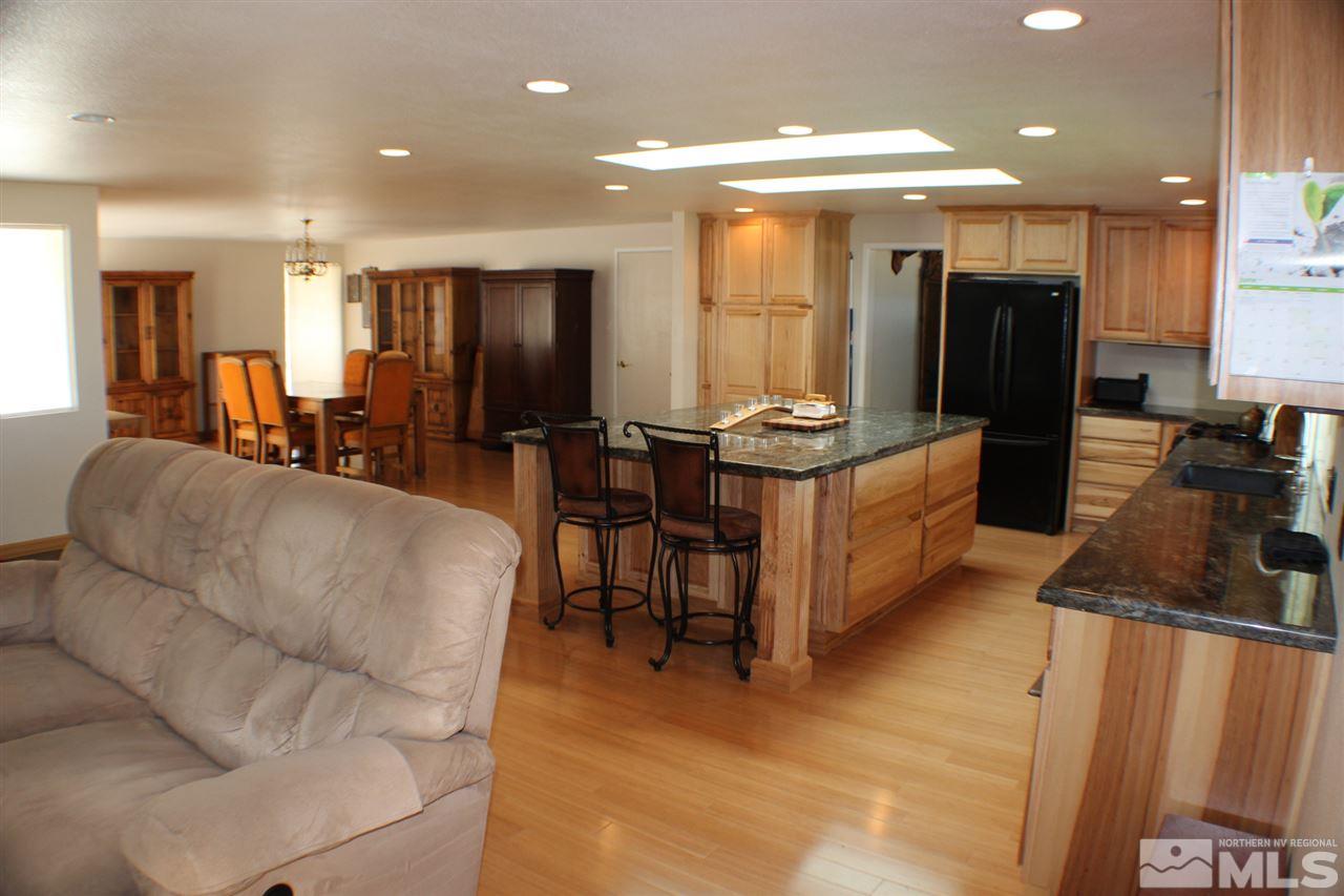 13730 Algonquin Drive Reno, NV 89521 - Photo 14 of 24 Photo 14
