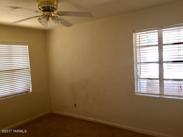 820 East Prince Road Tucson, AZ 85719 - Photo 17 of 34