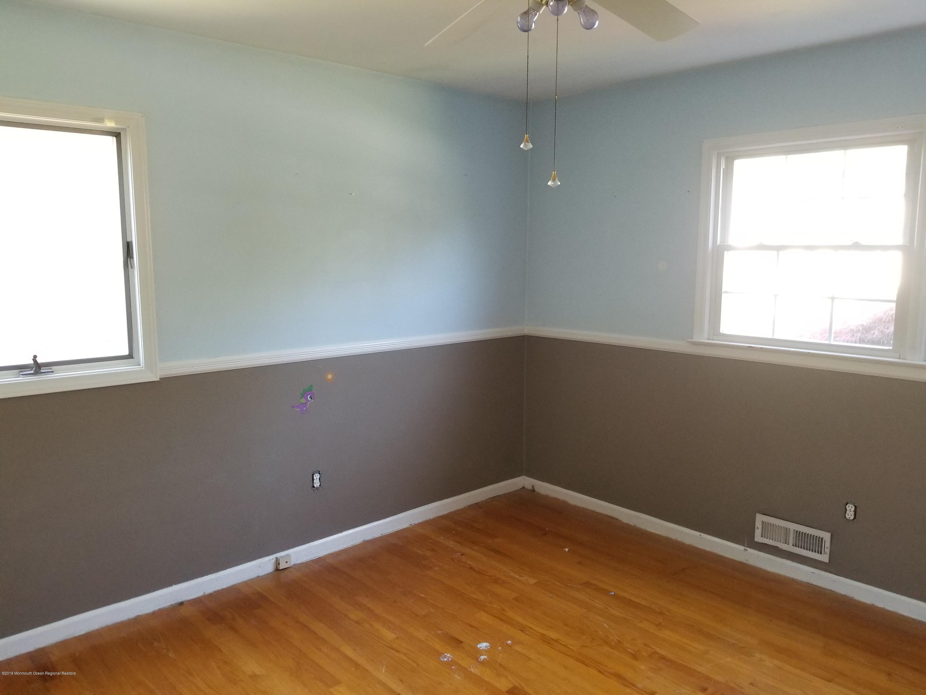 28 Leone Road Toms River, NJ 08755 - Photo 11 of 17 20190502_134949