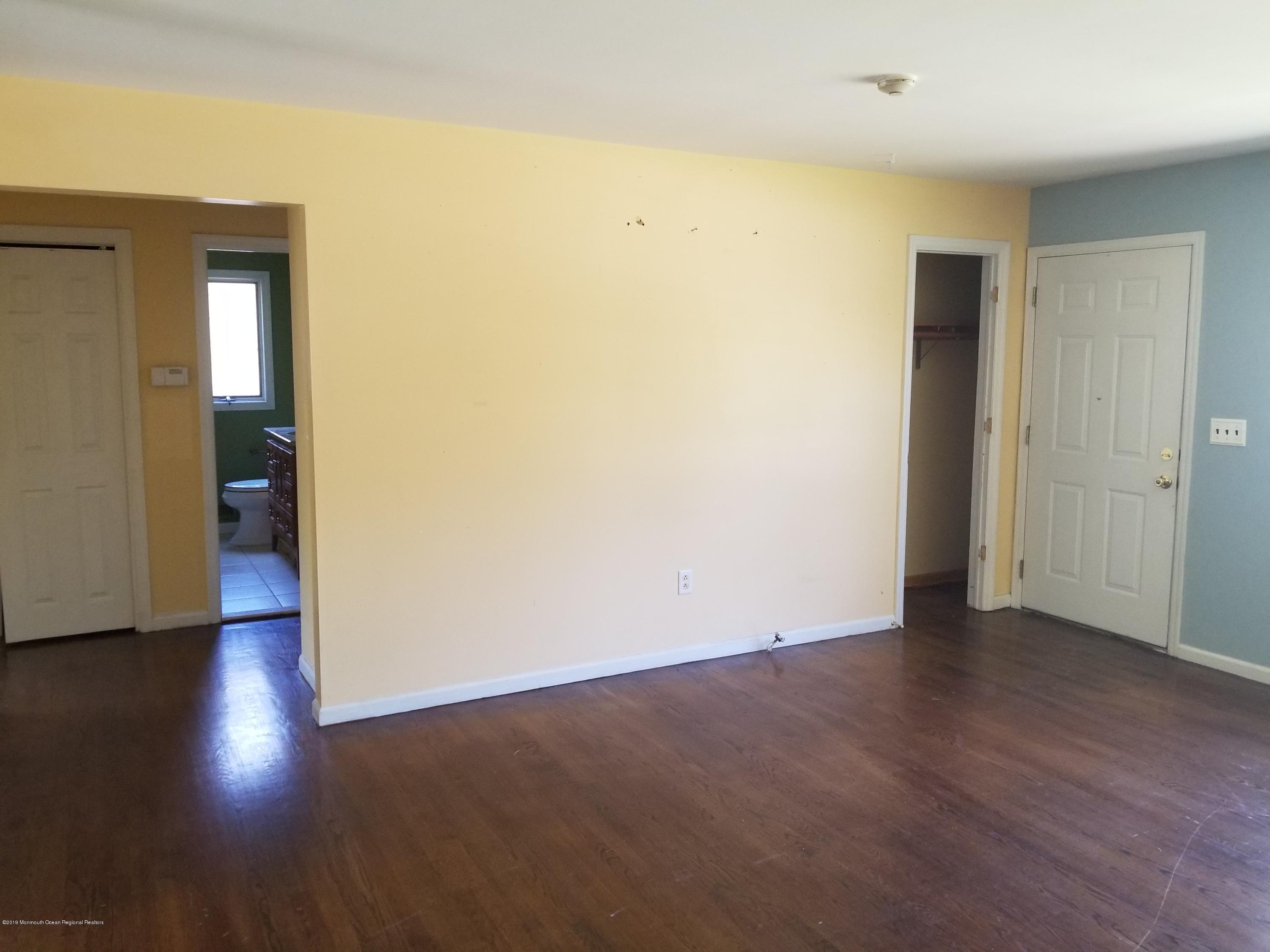 28 Leone Road Toms River, NJ 08755 - Photo 5 of 17 20190502_134610
