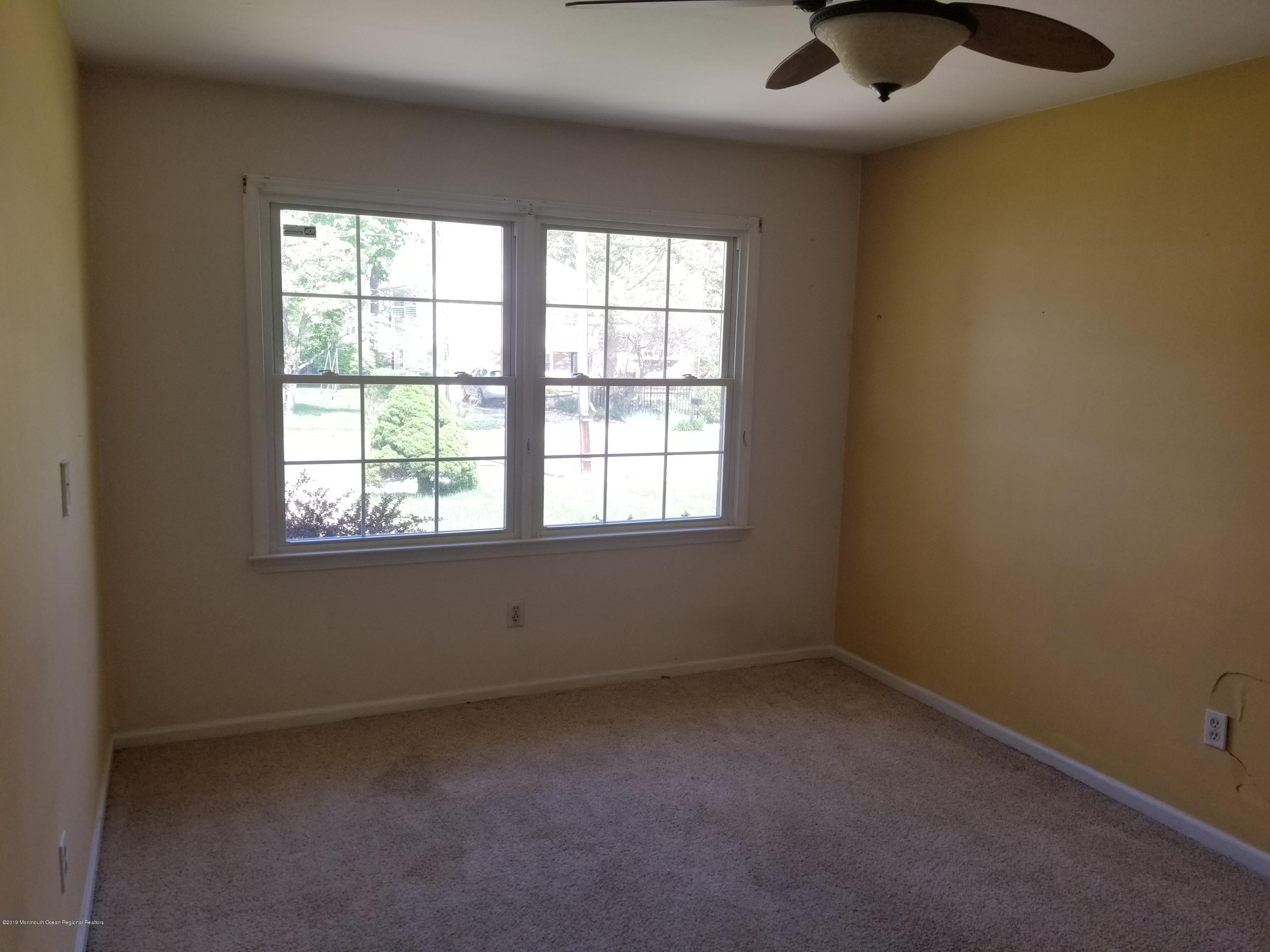 28 Leone Road Toms River, NJ 08755 - Photo 8 of 17 20190502_134627