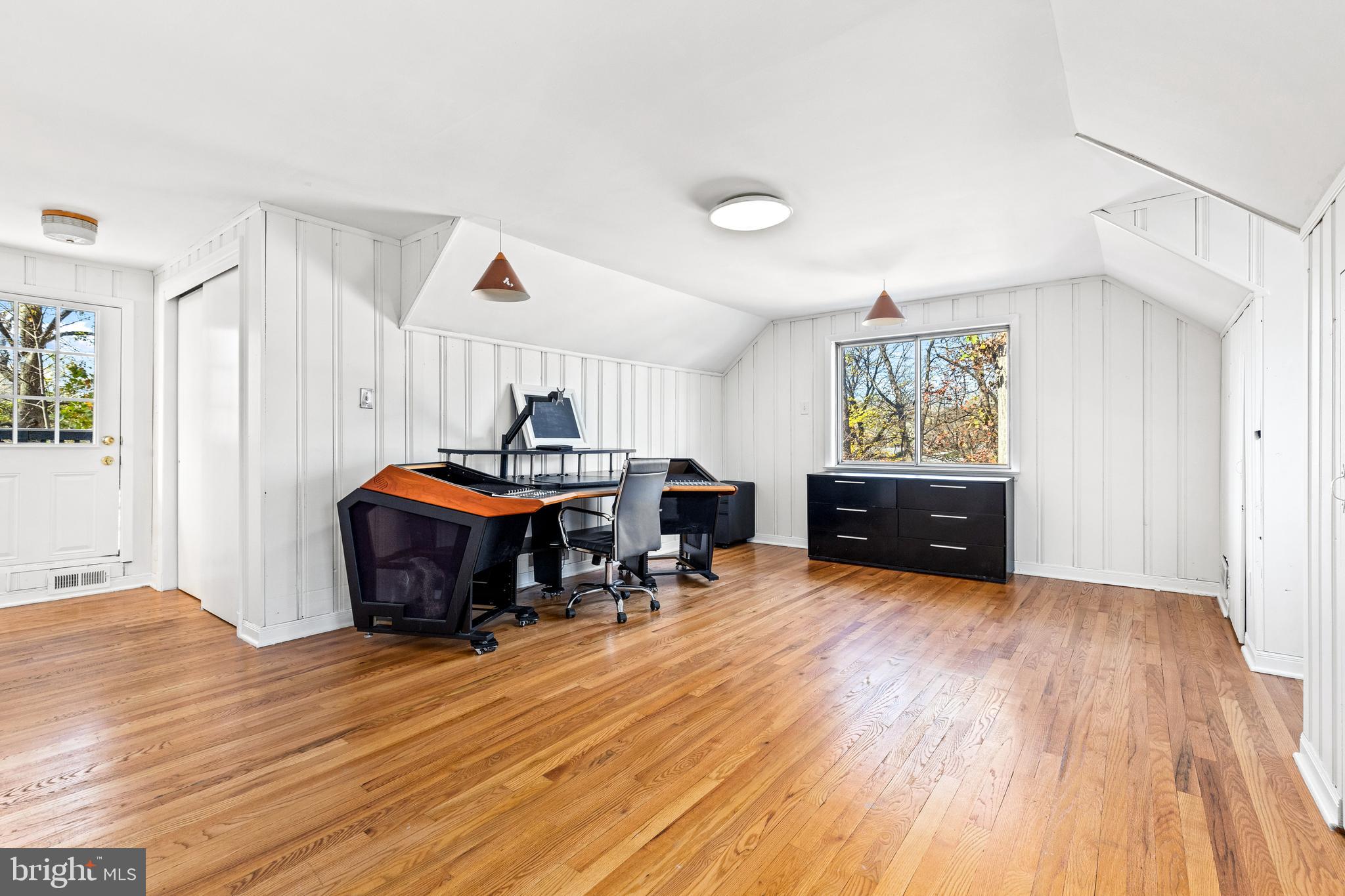 11508 Colt Terrace Silver Spring, MD 20902 - Photo 29 of 50 Gallery Image 29