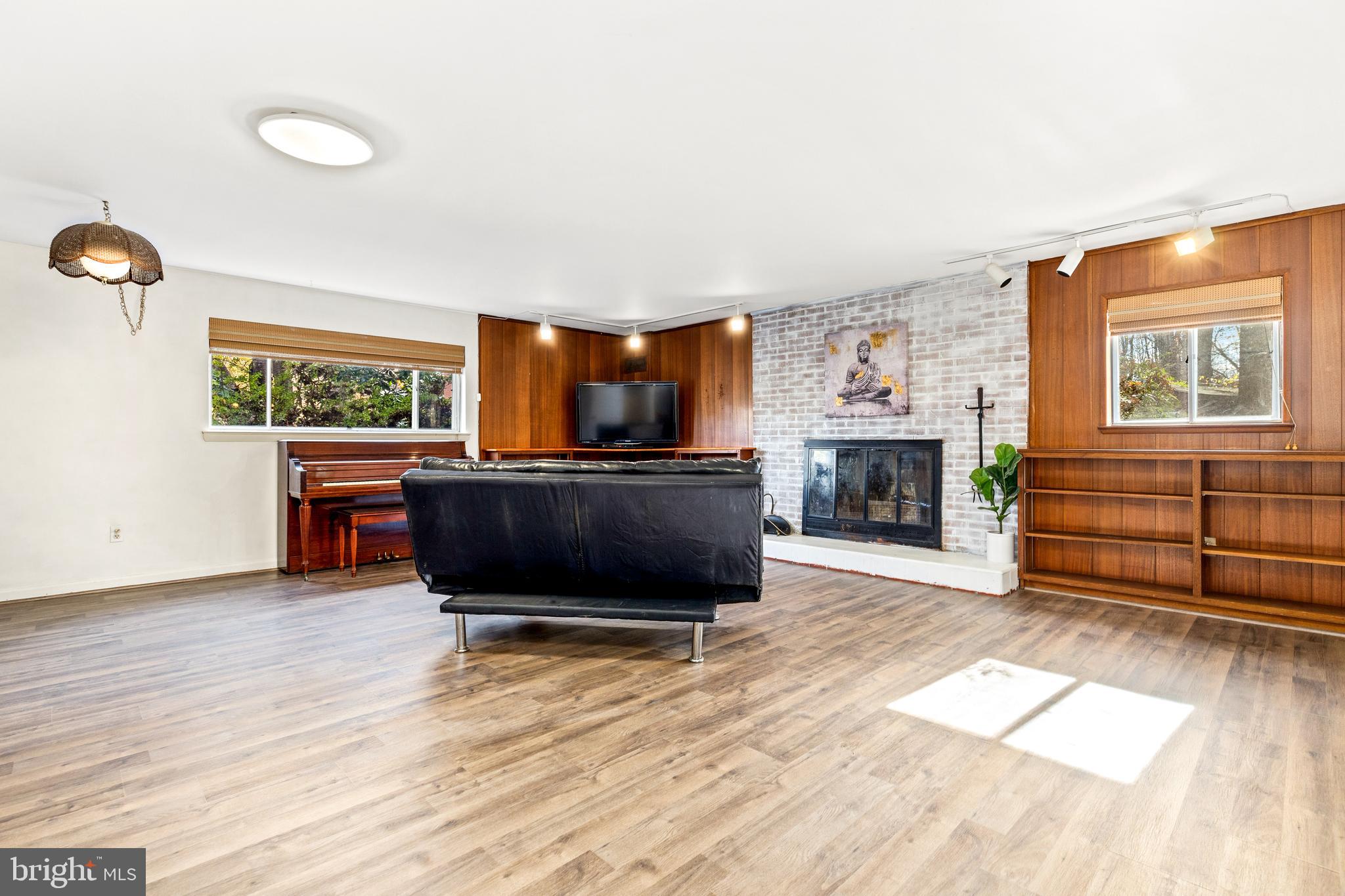 11508 Colt Terrace Silver Spring, MD 20902 - Photo 39 of 50 Gallery Image 39